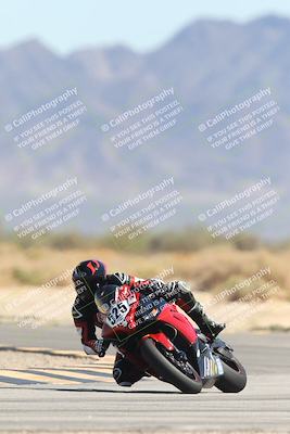 media/Oct-05-2025-CVMA (Sun) [[beeef4f201]]/Race 9-The Shootout/